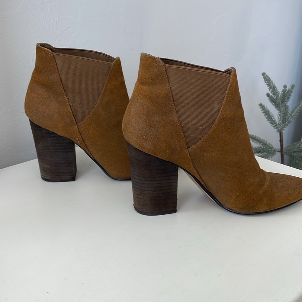 Crown Vintage Pointed Toe Heeled Booties - Cognac Brown - Picture 3 of 8